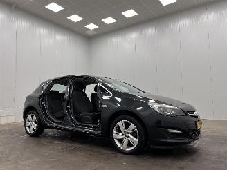 Damaged car Opel Astra 1.4 Turbo Edition 5-drs Airco 2013/9