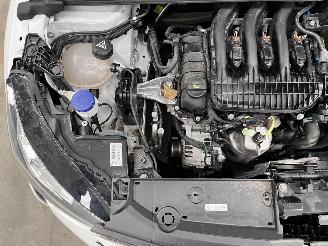 Peugeot 208 1.2 PureTech Active 5-drs Airco picture 14