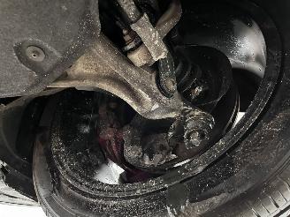 Porsche Taycan 4S Performance Panoramadak picture 17