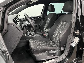 Volkswagen Golf 2.0 TDI GTD Panoramadak Navi Clima picture 9