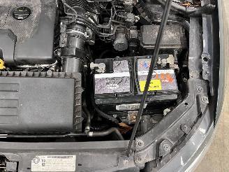 Volkswagen Polo 1.4 TDI R-Line 5-drs Airco picture 15