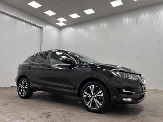 Schadeauto Nissan Qashqai 1.2 N-Connecta Panoramadak Navi Clima 2018/12