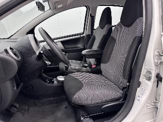 Toyota Aygo 1.0 VVT-i Autom. 5-drs Airco picture 8