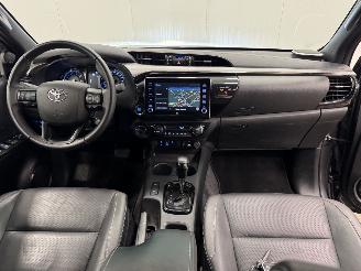 Toyota Hilux 2.8 D-4D Autom. 4WD DC Adventure Navi Clima picture 11