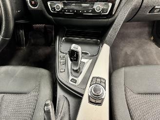 BMW 3-serie 330e Autom. Executive Navi Clima picture 14