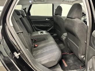 Peugeot 308 SW 1.2 Autom. Allure Navi Clima picture 11