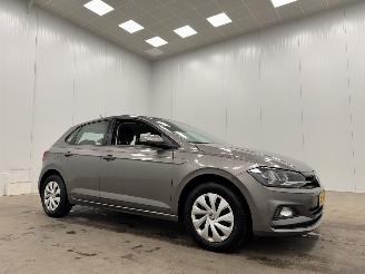 Schadeauto Volkswagen Polo 1.0 TSI Comfortline 5-drs Airco 2018/1
