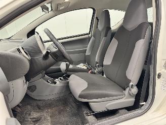 Peugeot 107 1.0 XR Airco picture 9