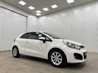 škoda osobní automobily Kia Rio 1.2 CVVT Plus Pack Navi Airco 2013/9