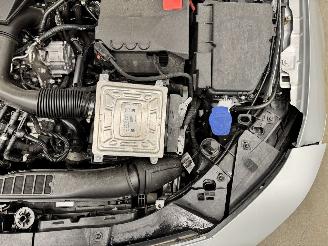 Mercedes Cla-klasse Shooting Brake 180 Autom. AMG Navi Clima picture 17