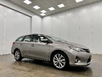 krockskadad bil auto Toyota Auris Touring Sports 1.8 Hybrid Navi Clima 2014/5
