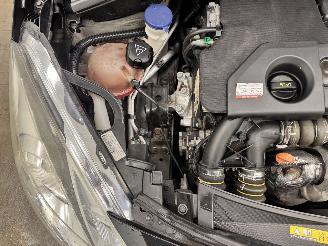 Citroën DS3 1.6 e-HDi So Chic Clima picture 16