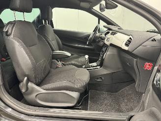 Citroën DS3 1.6 e-HDi So Chic Clima picture 9