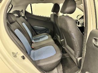 Hyundai I-10 1.0i i-Motion Comfort Airco picture 10