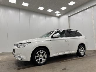 Mitsubishi Outlander 2.0 PHEV 4WD Instyle Navi Clima picture 4