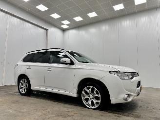 Avarii autoturisme Mitsubishi Outlander 2.0 PHEV 4WD Instyle Navi Clima 2014/11
