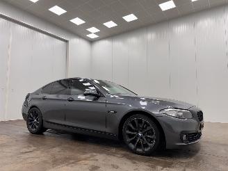 uszkodzony samochody osobowe BMW 5-serie 520i Autom.Luxury Navi Clima 2016/10