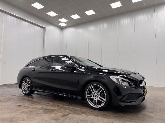 Schadeauto Mercedes Cla-klasse Shooting Brake 180 Autom. AMG Navi Clima 2017/10