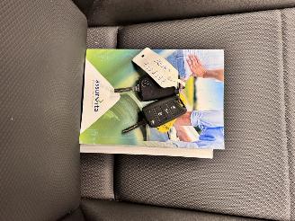 Volkswagen Caddy Maxi 2.0 TDI DSG DC 5-drs Navi Clima picture 16