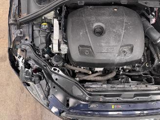 Volvo Xc-60 2.0 T5 Autom. AWD Pano. Navi Clima picture 18