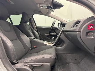 Volvo V-60 2.0T 149kw Autom. Summum Navi Clima picture 11