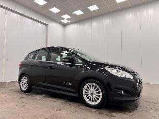 Schadeauto Ford C-Max 2.0 Plug-in Hybrid Titanium Panoramak Navi Clima 2015/12
