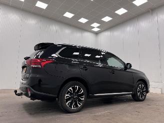 Mitsubishi Outlander 2.0 PHEV 4WD Instyle Navi Clima picture 2