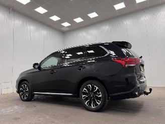 Mitsubishi Outlander 2.0 PHEV 4WD Instyle Navi Clima picture 3