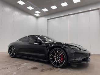 damaged passenger cars Porsche Taycan 4S Panoramadak Facelift 2024/8