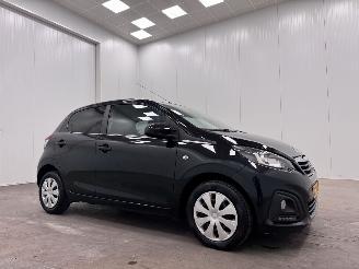 Auto incidentate Peugeot 108 1.0 e-VTi Active 5-drs Airco 2019/11