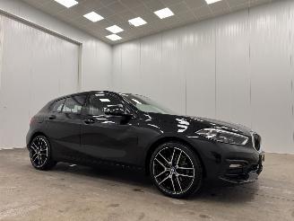 uszkodzony samochody osobowe BMW 1-serie 118i Autom. High Executive Edition 5-drs Navi Clima 2020/8