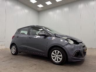 Unfallwagen Hyundai I-10 1.0i i-Motion Comfort Plus Airco 2013/10