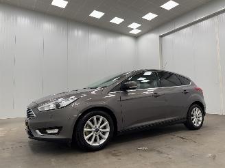Ford Focus 1.5i Edition 5-drs Navi Clima picture 4