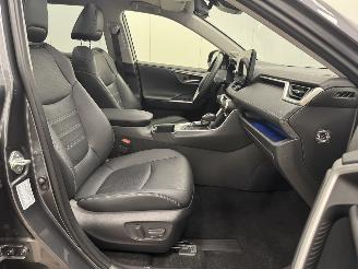 Toyota Rav-4 2.5 Hybride 4WD Panoramadak Navi Clima picture 10