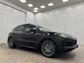 uszkodzony samochody osobowe Porsche Cayenne 3.0 E-Hybrid Panoramadak Platinum Edition 2022/1