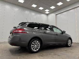 Peugeot 308 SW 1.2 PureTech Premium Panoramadak Navi Clima picture 2
