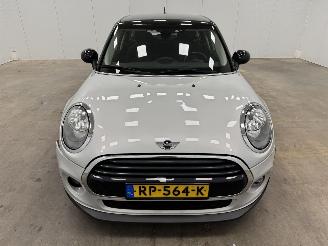 Mini Cooper 1.5i Autom. Cooper Pepper 5-drs Navi Clima picture 4