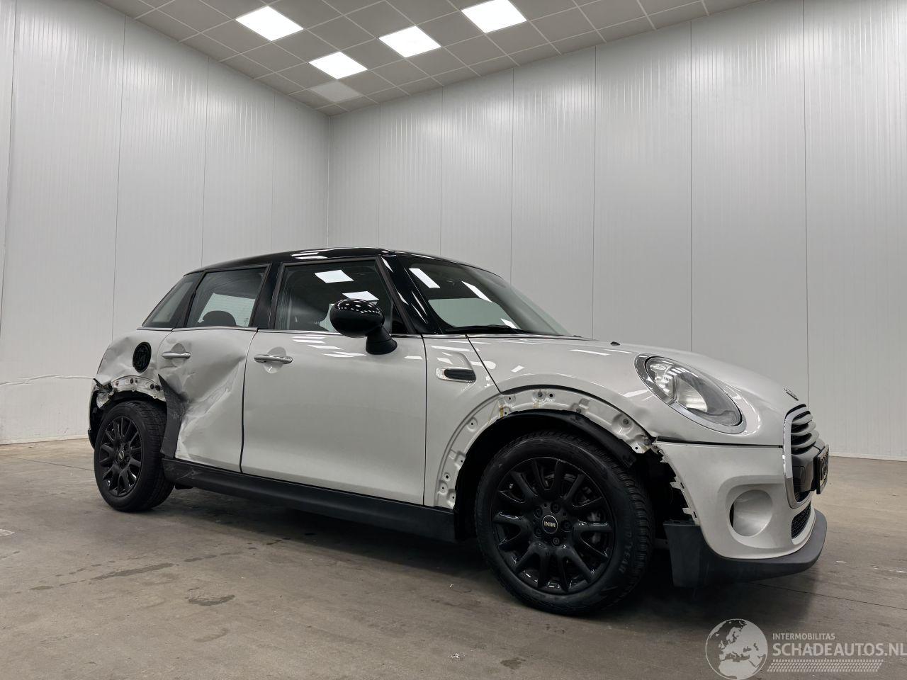 Mini Cooper 1.5i Autom. Cooper Pepper 5-drs Navi Clima