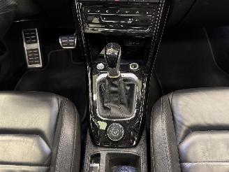 Volkswagen T-Roc 2.0 TSI 4Motion R Panoramadak Navi Clima picture 14