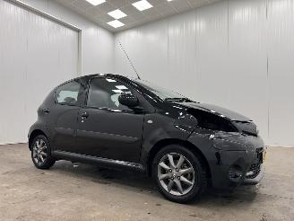 Schadeauto Toyota Aygo 1.0 VVT-i Aspiration 5-drs Airco 2013/6