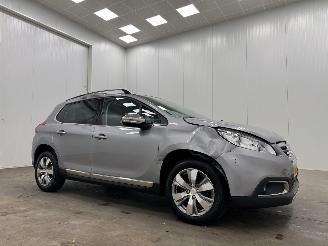 Schadeauto Peugeot 2008 1.2 PureTech Allure Panoramadak Navi Clima 2014/10