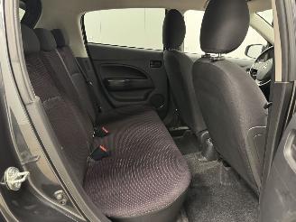 Mitsubishi Space-star 1.2 Autom. Intense  Clima picture 10