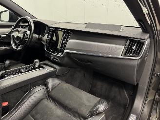 Volvo V-90 2.0 B4 Autom. R-Design M-Hybrid Navi Clima picture 12