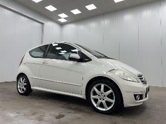 uszkodzony samochody osobowe Mercedes A-klasse 160 Avantgarde Navi Airco 2010/7