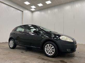 Voiture accidenté Fiat Punto Evo 1.2 Dynamic 5-drs Airco 2010/11