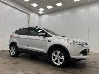 krockskadad bil auto Ford Kuga 1.5 Trend Navi Clima 2016/10