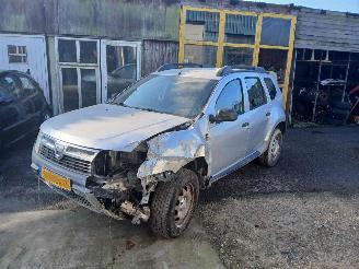 Voiture accidenté Dacia Duster Duster (HS) SUV 1.6 16V (K4M-690(K4M-F6)) [77kW] 2011/7