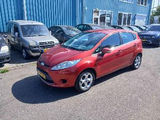 Vaurioauto  passenger cars Ford Fiesta Fiesta 6 (JA8) Hatchback 1.25 16V (SNJA) [60kW] 2008/11