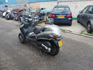  Piaggio MP3 400  2009/10