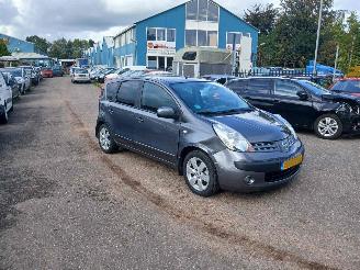 Schadeauto Nissan Note Note (E11) MPV 1.6 16V (HR16DE) [81kW] 2006/10
